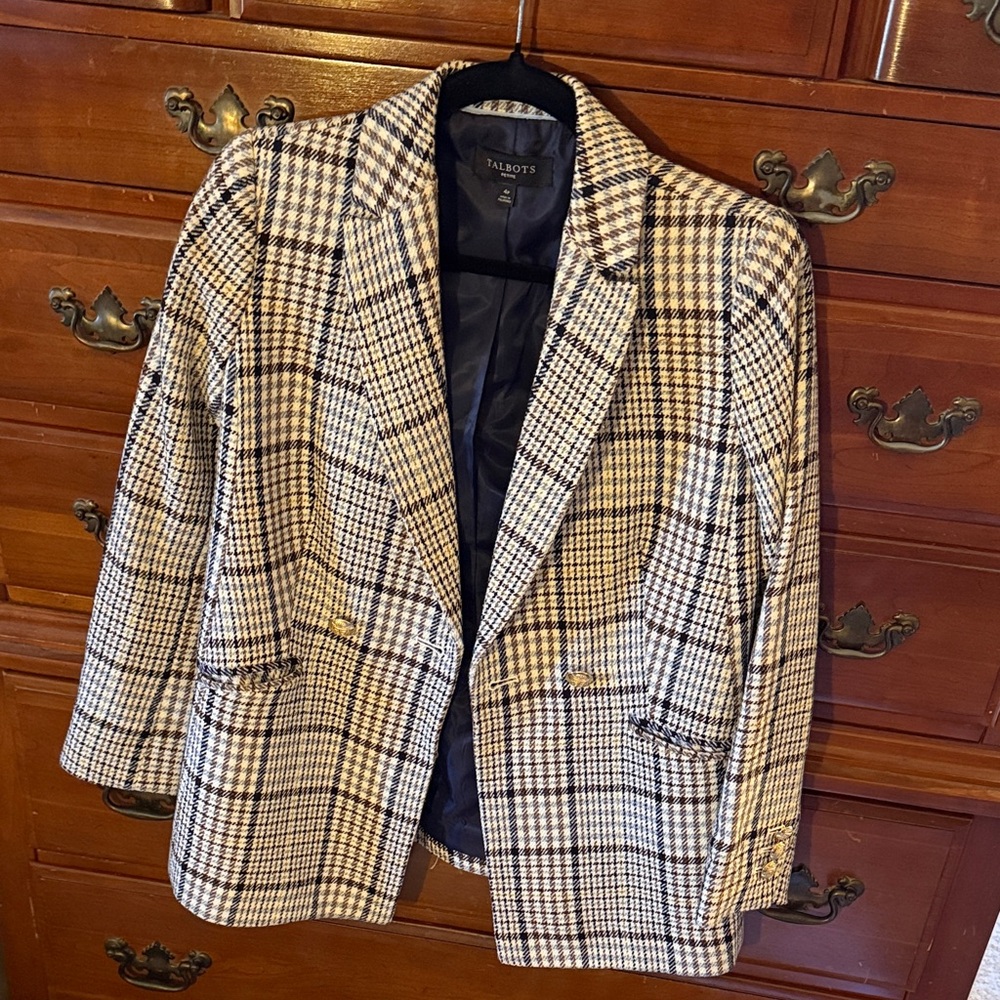Talbots Plaid Blazer in Navy, Cream, and Tan